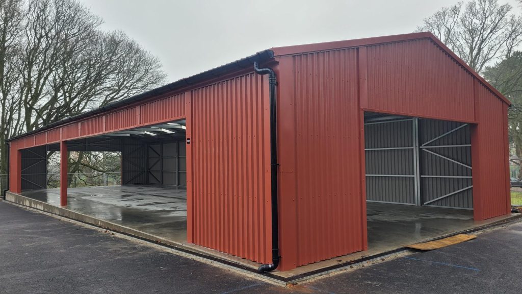 Army Parade Building with wide open sides in Catterick Garrison manufactured by Saredon Steel Buildings Ltd